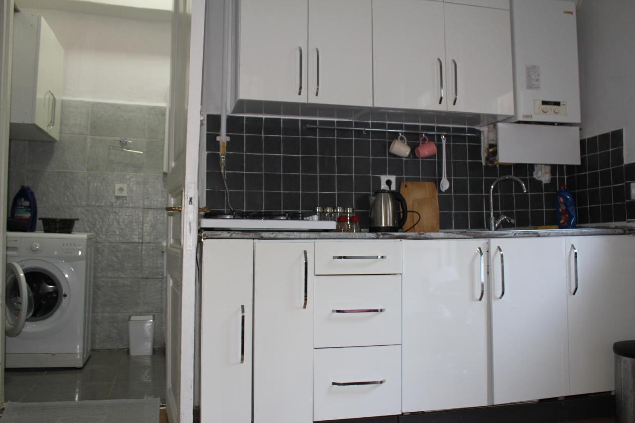 For Those Who Want To Be Close To Beyoglu Istiklal Street Apartment Истанбул Екстериор снимка