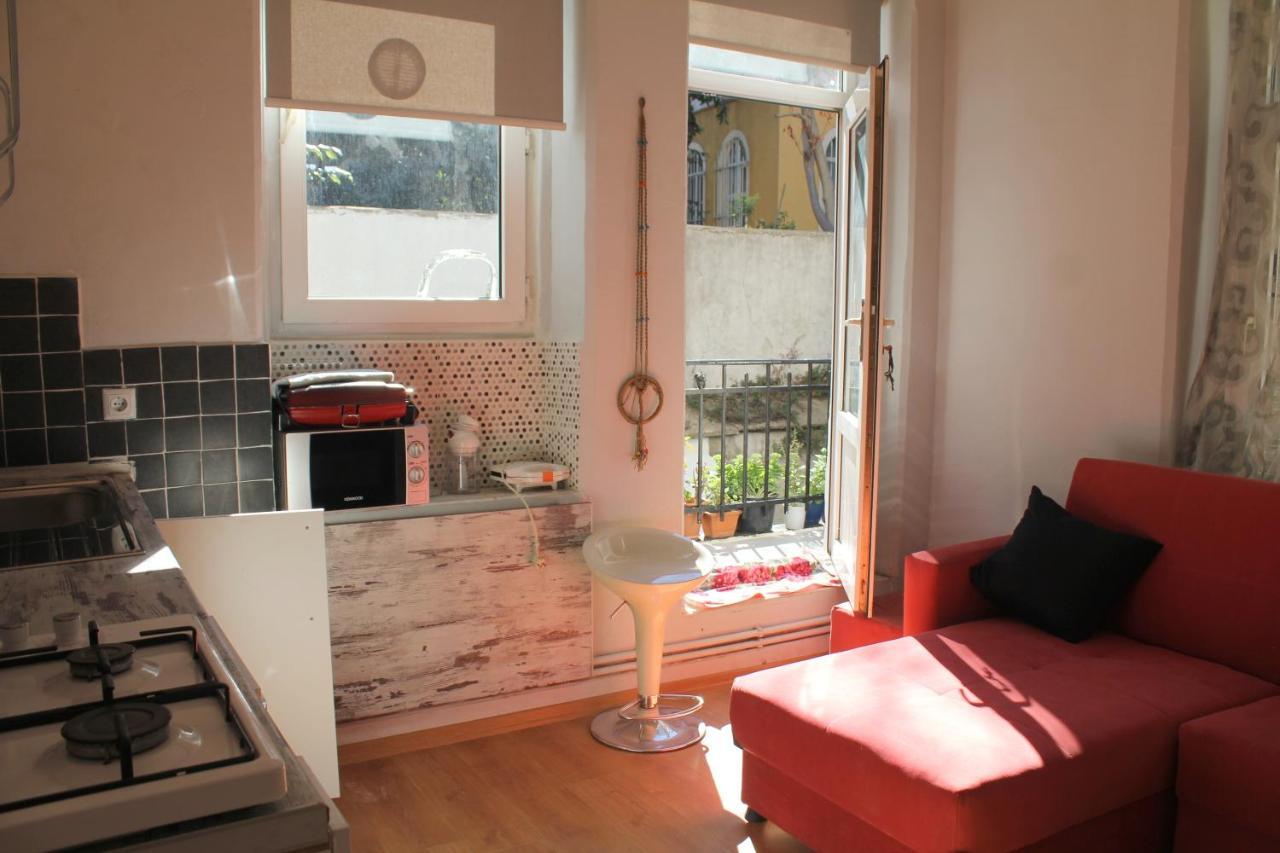 For Those Who Want To Be Close To Beyoglu Istiklal Street Apartment Истанбул Екстериор снимка