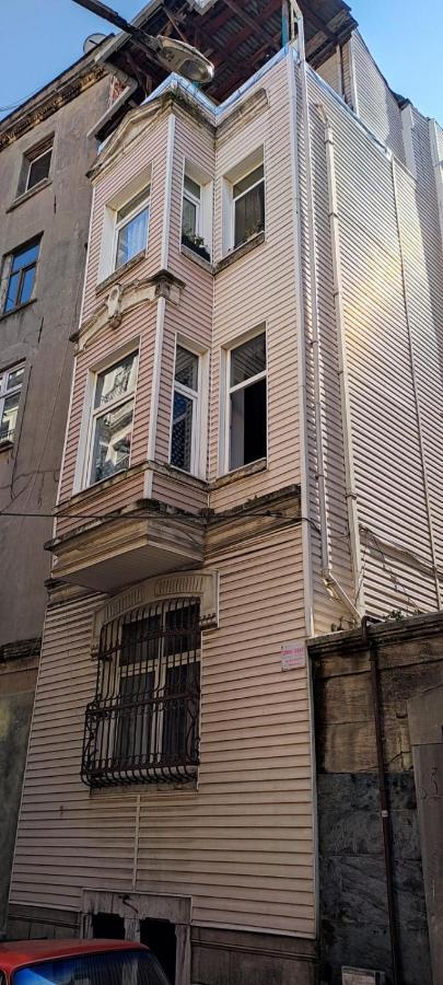For Those Who Want To Be Close To Beyoglu Istiklal Street Apartment Истанбул Екстериор снимка